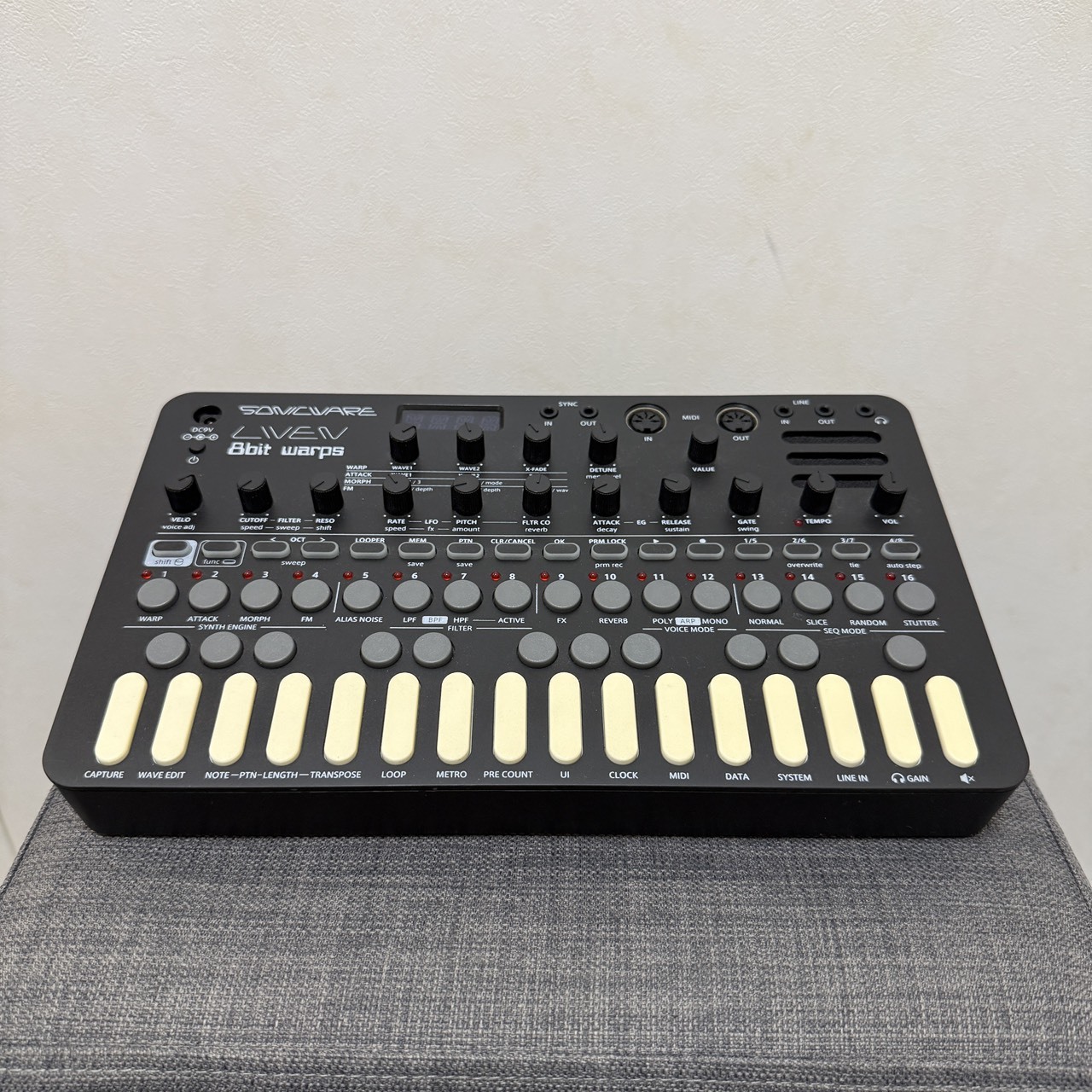 SONICWARE LIVEN 8bit warps（中古/送料無料）【楽器検索デジマート】