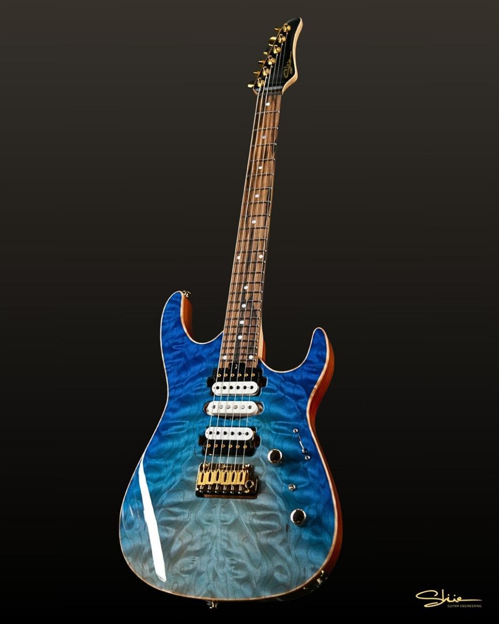 Shue Guitars Modern DT 5A Quilt Top Aqua Blue Burst Gold Hardware