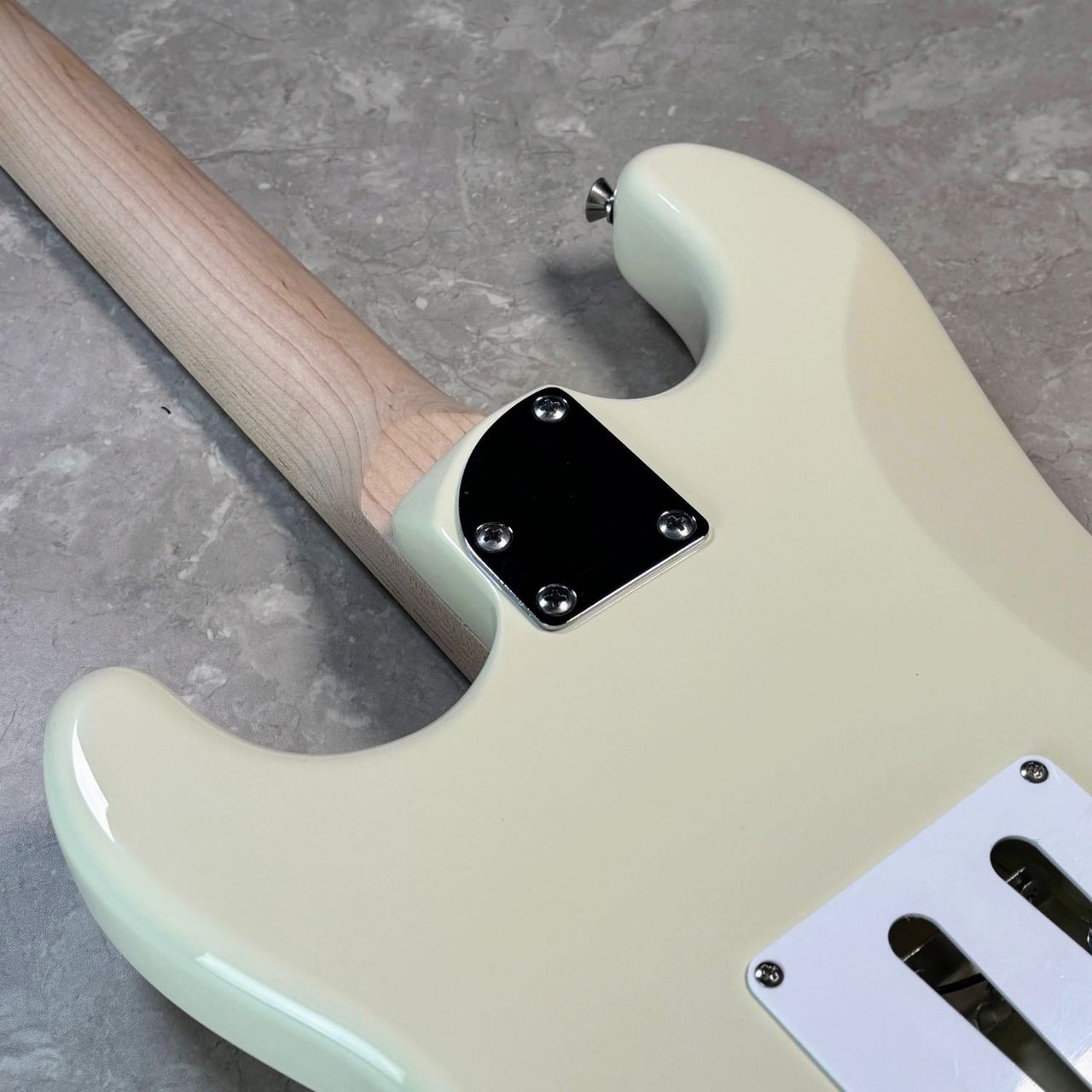 Laid Back LST-5-M-3S White Ivory エレキギター ストラトタイプ