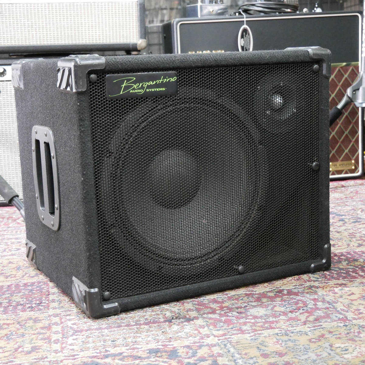 Bergantino HT112 8Ω / 350watt 【USED】（中古/送料無料）【楽器検索