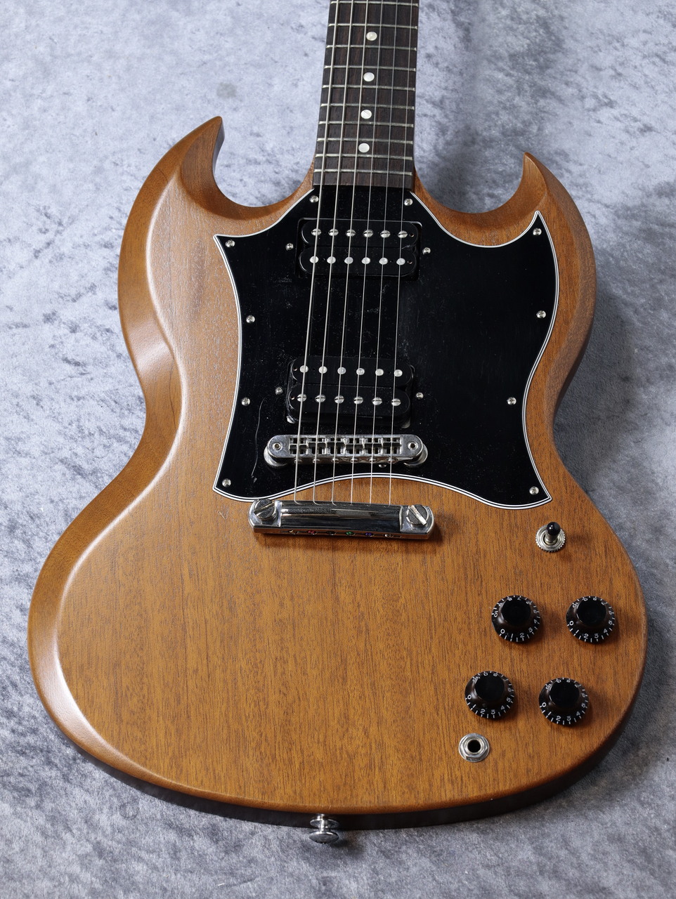 Gibson 【秋の買い替えキャンペーン】 SG Standard Tribute 2019 -Natural Walnut- 【2019 'USED】（中古）【楽器検索デジマート】