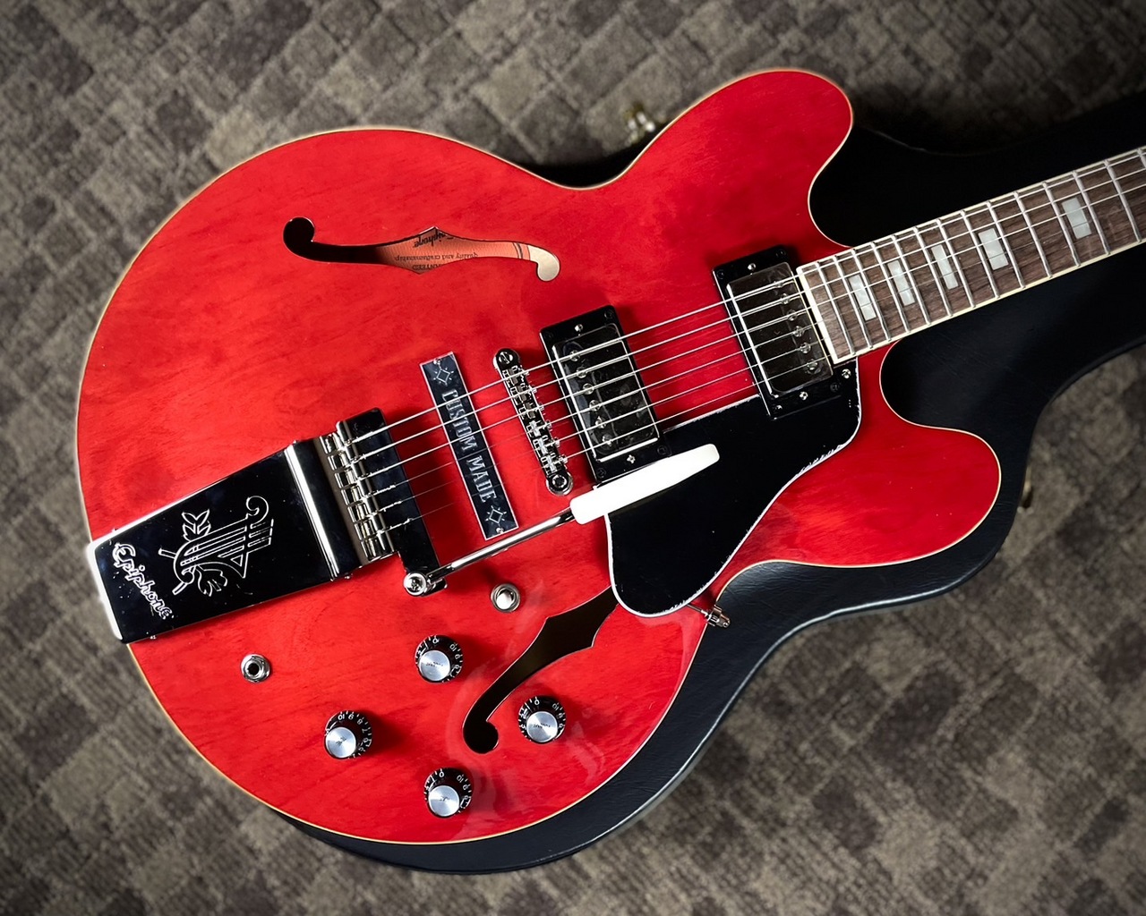 Epiphone Joe Bonamassa 1962 ES-335 sixties cherry セミアコギター