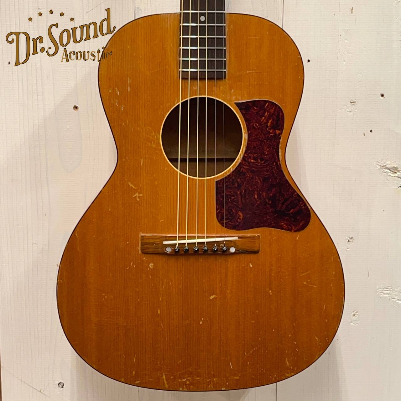 スポーツ年鑑 　ウィリアム・ニコルソン　キプリング　1898年　アンティーク イギリスヴィンテージ アーコール ウィンザーチェア カウホーン