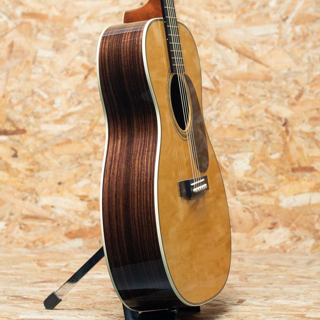Martin OOO-28EC（新品）【楽器検索デジマート】
