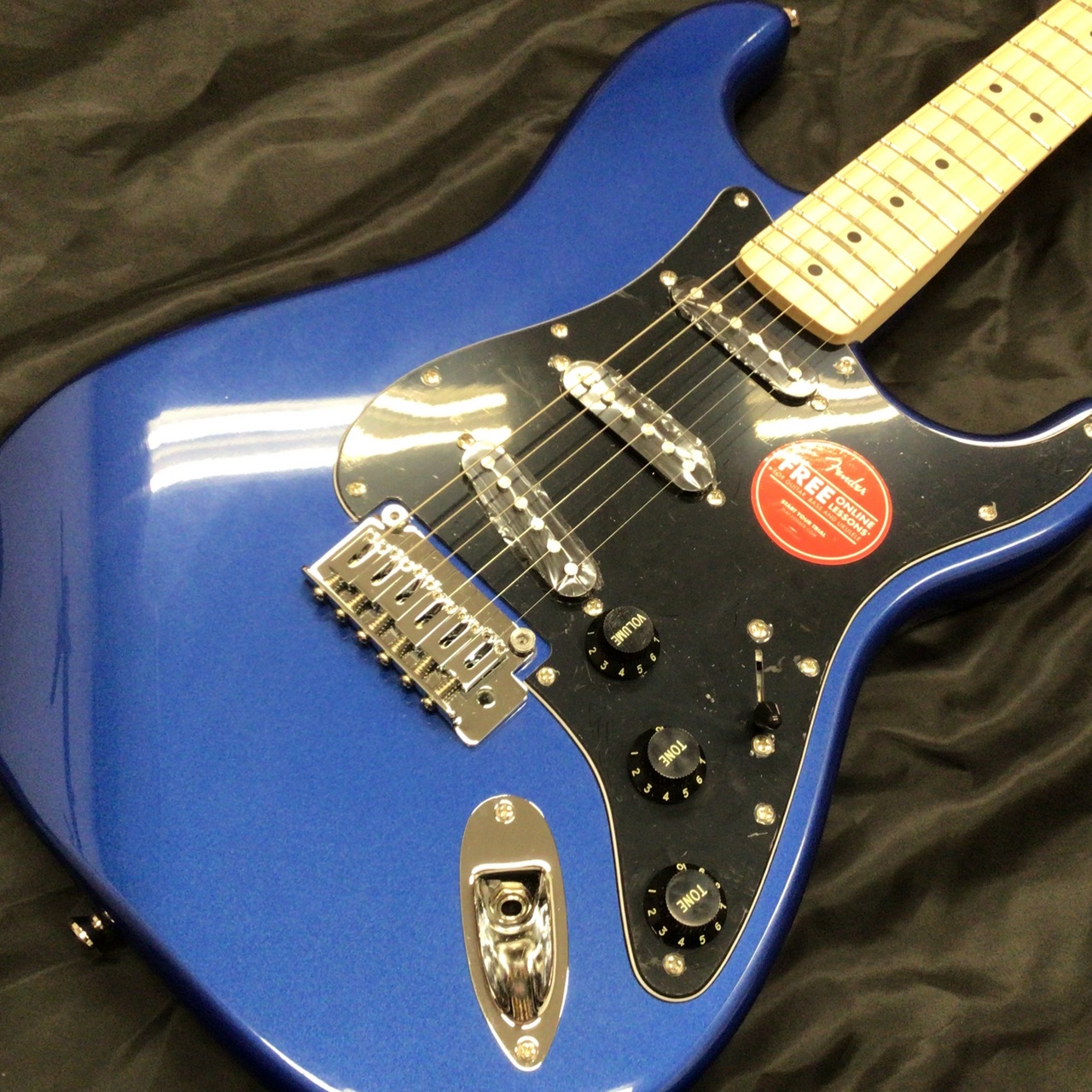 Squier by Fender Affinity Series™ Stratocaster® Lake Placid Blue