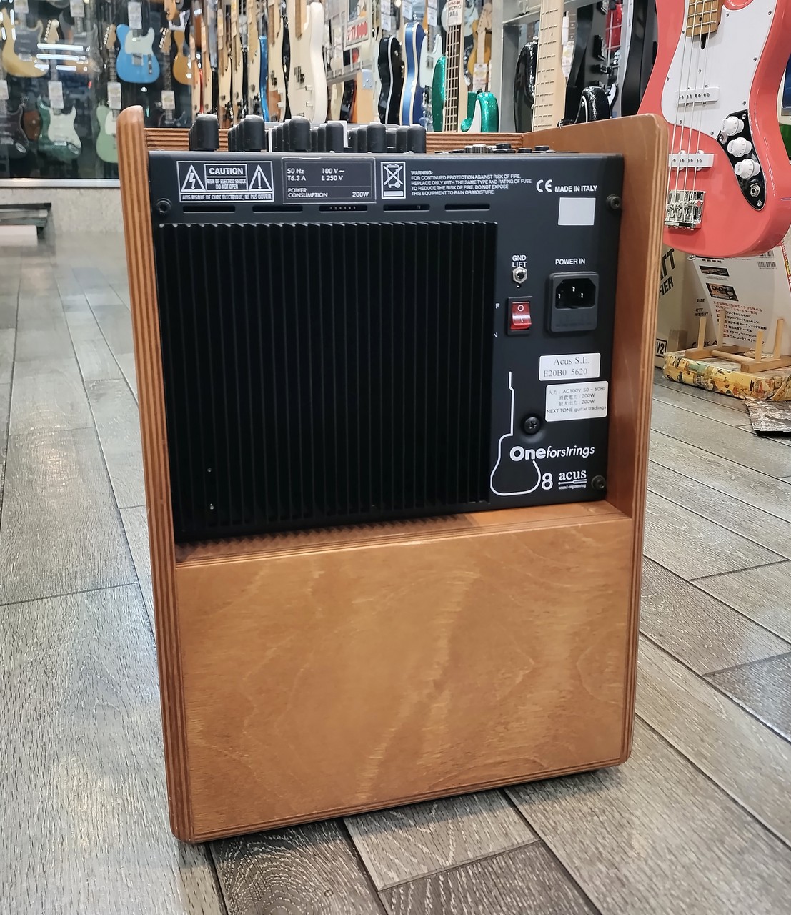ACUS Oneforstrings 8（中古）【楽器検索デジマート】