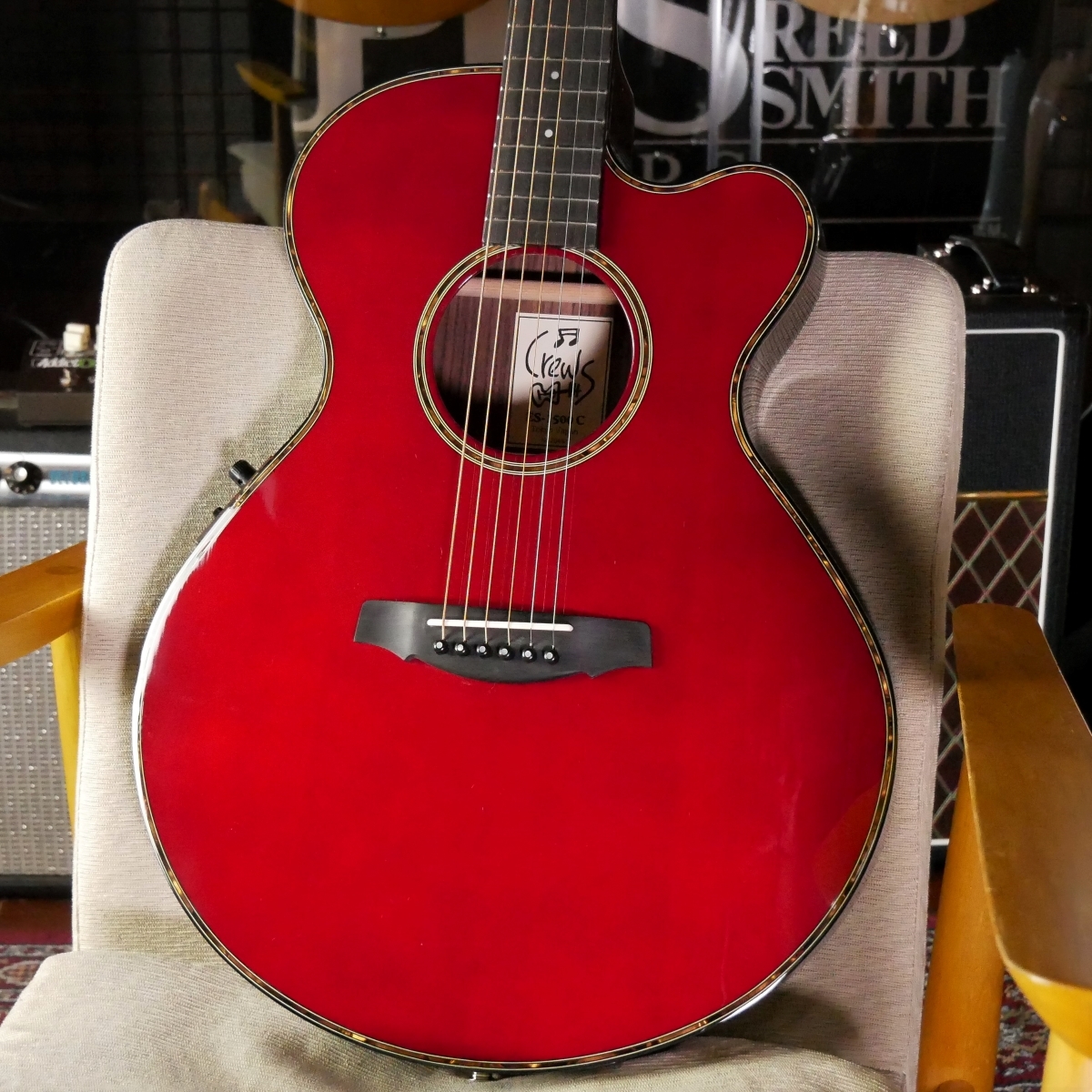 Crews Maniac Sound ES-1500C Cherry 【旧価格】【弾き易さ抜群の