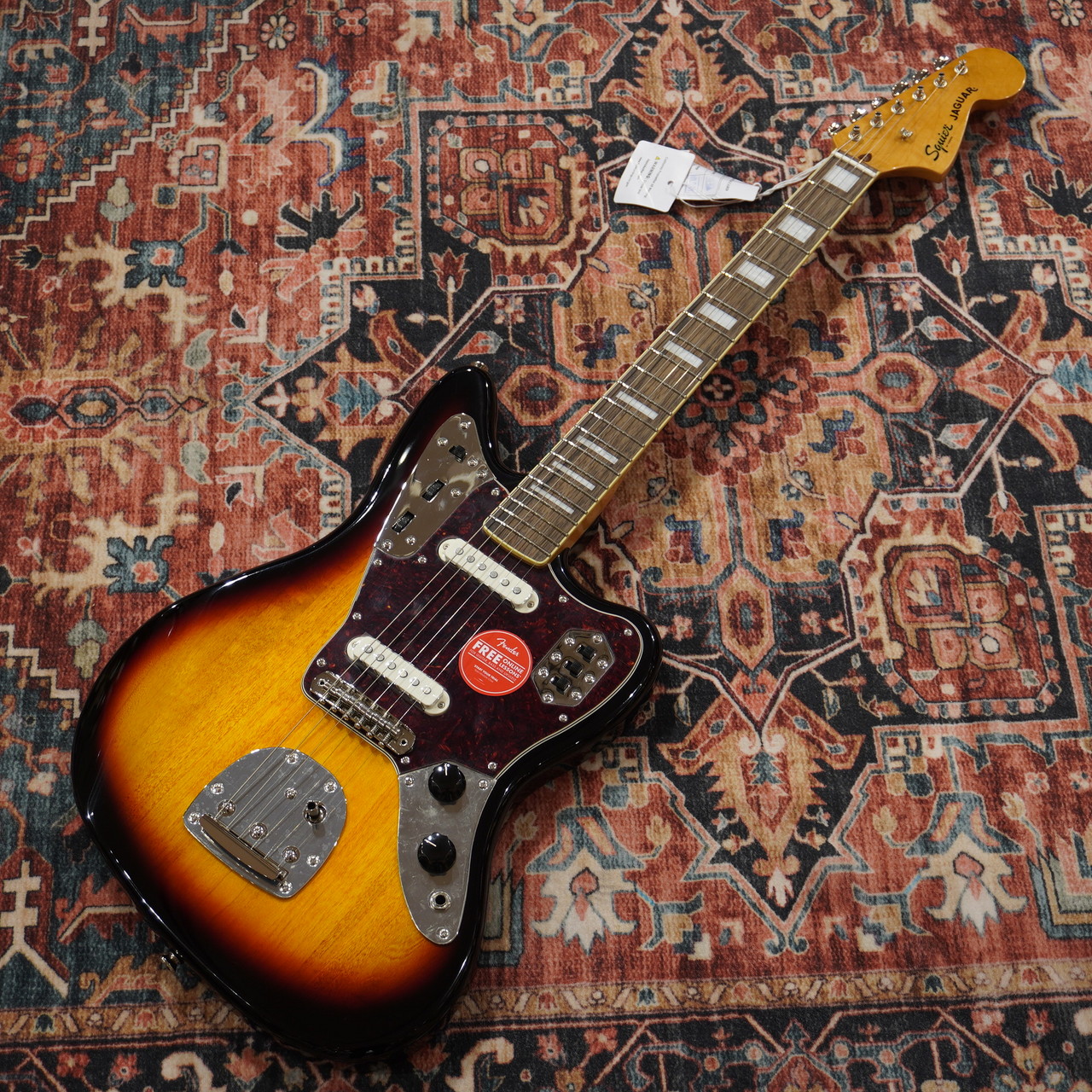 Squier by Fender Classic Vibe '70s Jaguar 3-Color Sunburst