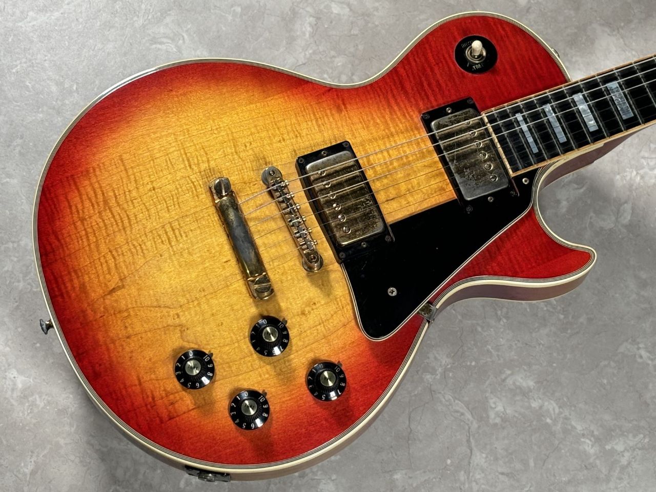 Gibson Les Paul Custom Twentieth Anniversary Cherry Sunburst【1975