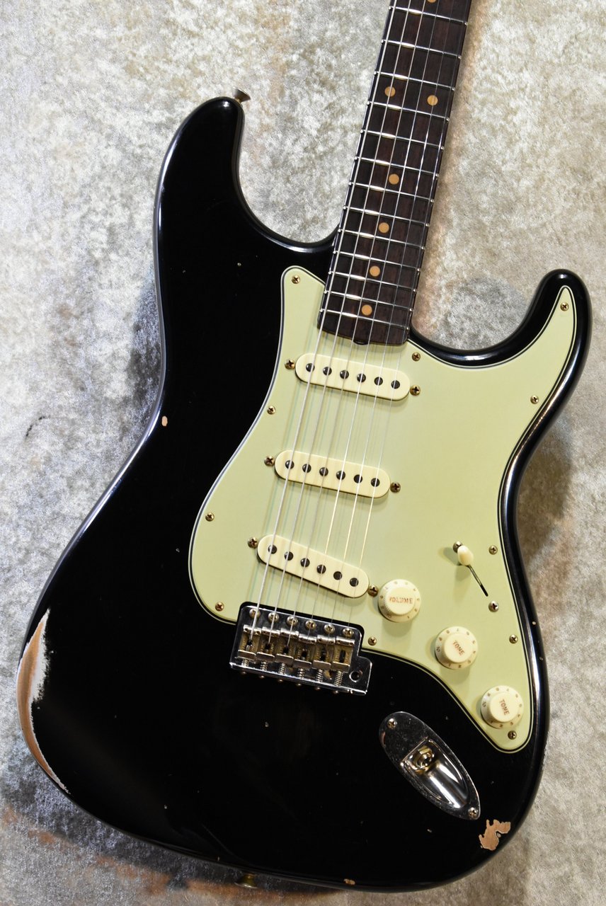 Fender Stratocaster ローズ指板　ブラック Fender '76 Stratocaster - ブラック / ローズ - ハイパー