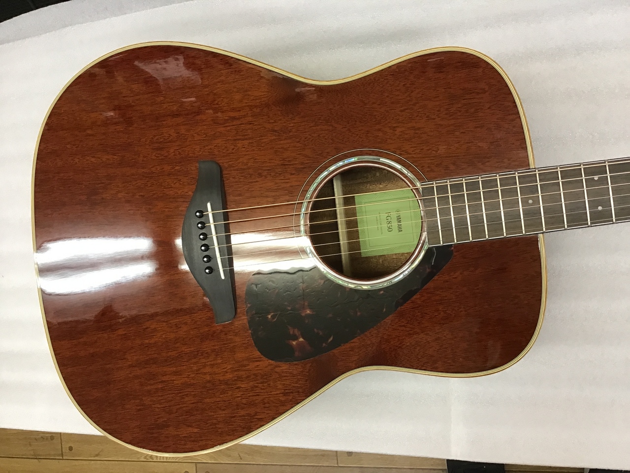 シリーズFG800番上位クラスヤマハFG-850 ピックアップ付き - ギター