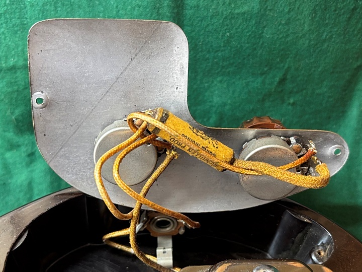 Del Vecchio デル・ベッキョ製 バンドリン 1988年 楽天市場】FULL COUNT フルカウント 