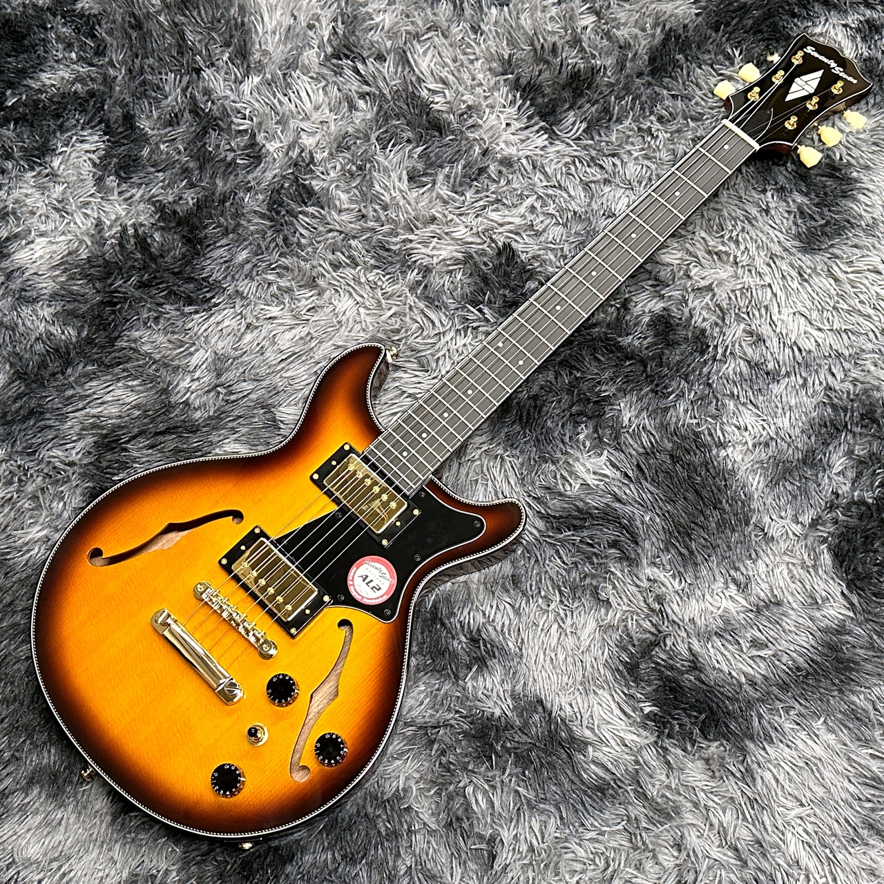 Seventy Seven Guitars ALBATROSS-JAZZ-JT SB【Japan Tune-up
