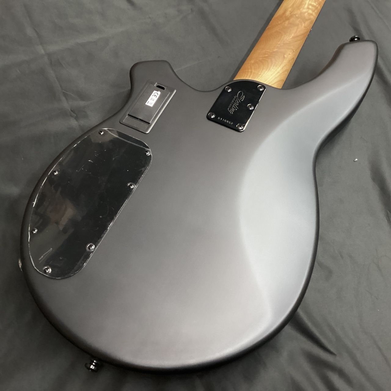 Sterling by MUSIC MAN BONGO 5/Stealth Black (スターリン