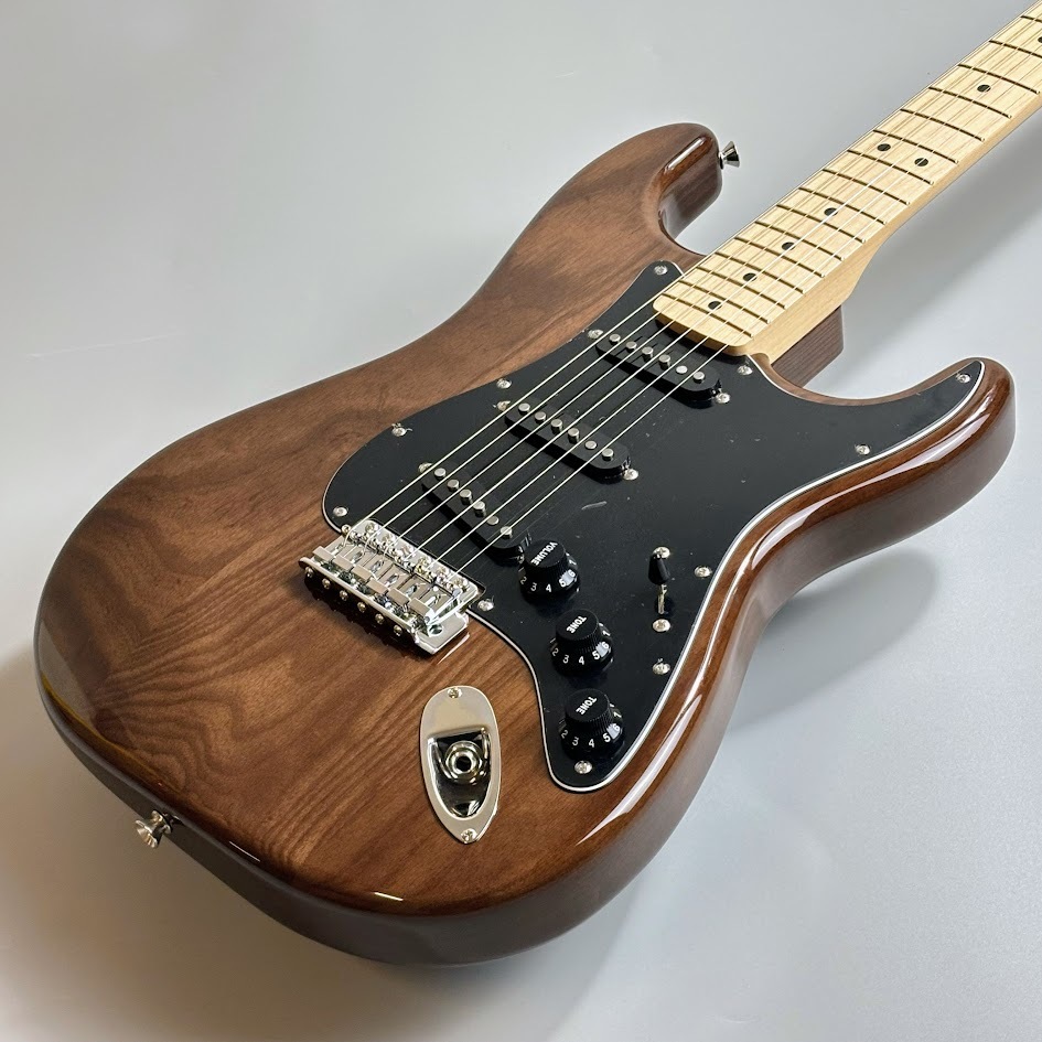 Fender 【現物画像】 Made in Japan Traditional 70s Stratocaster