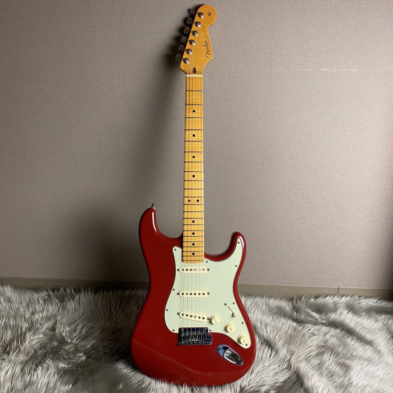 Fender Custom Shop Custom Deluxe Stratocaster 【現物画像】【最大36