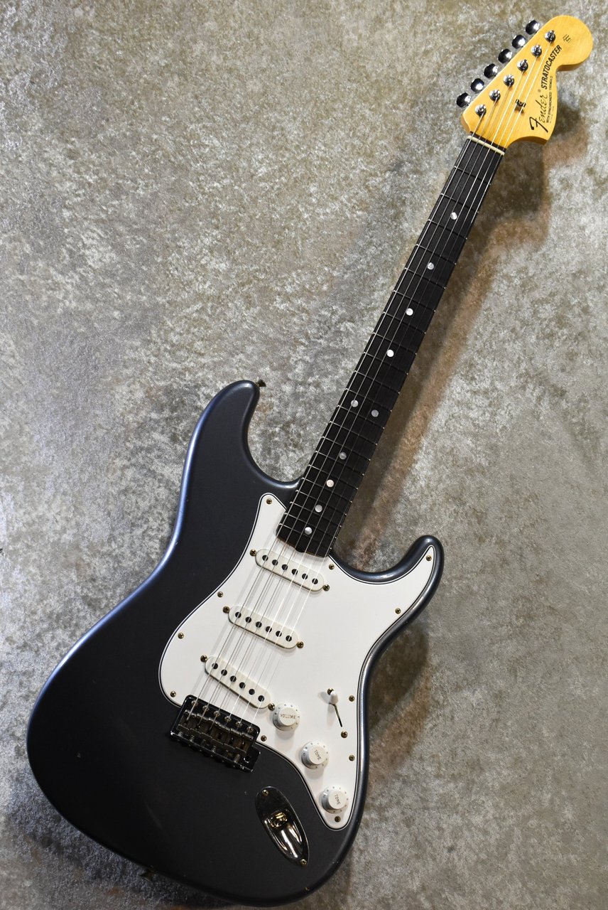 ギター Fender Stratocaster Fender Custom Shop 1969 Stratocaster Journeyman Relic Charcoal