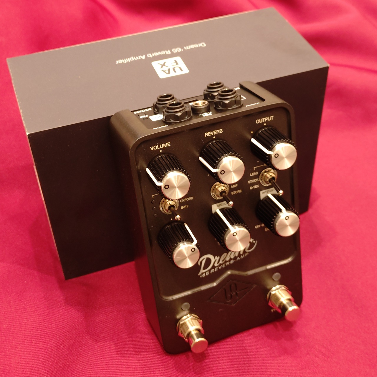 Universal Audio UAFX Dream '65 Reverb Amplifier【ウィンターセール