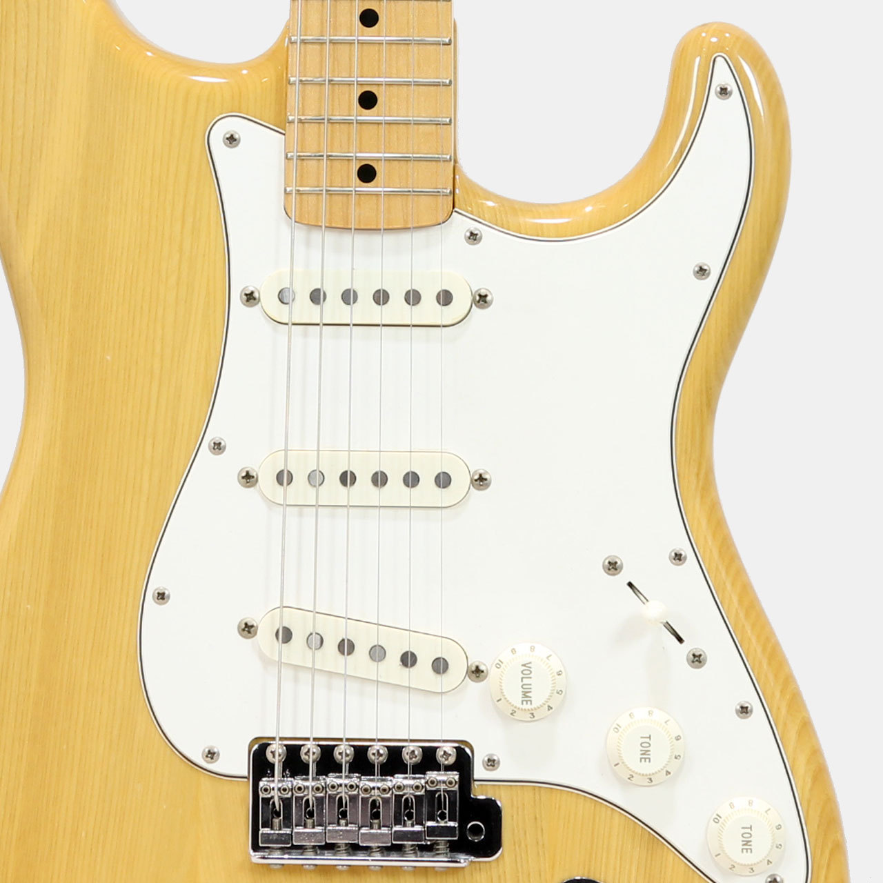 Fender Japan エレキギター ナチュラル Fender Japan ST72-65 Natural（中古）【楽器検索デジマート】