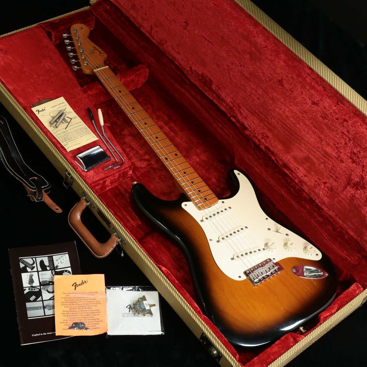 Fender American Vintage 57 Stratocaster 2-Tone Sunburst [1999年製/3.59kg]  フェンダー 【池袋店】（中古/送料無料）【楽器検索デジマート】