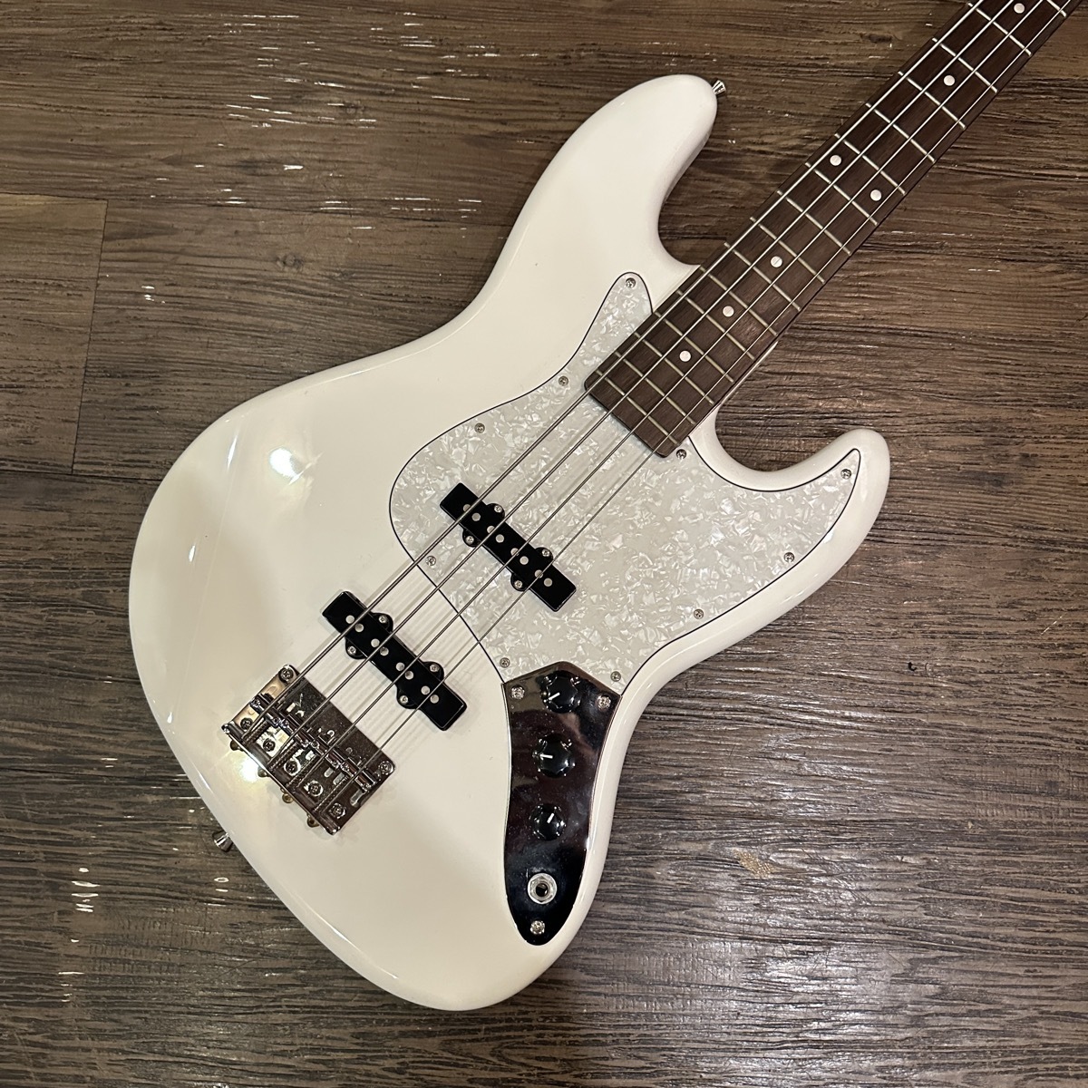 S.Galaner SJB-WH Jazz Bass Model Electric Bass（中古/送料