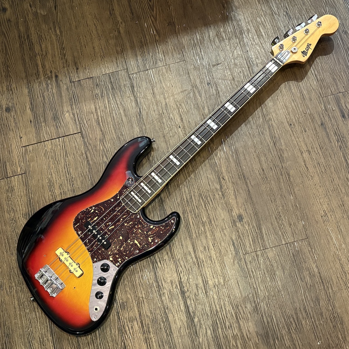 MAYA Jazz Bassタイプ ジャパンヴィンテージ Electric Bass（中古/送料