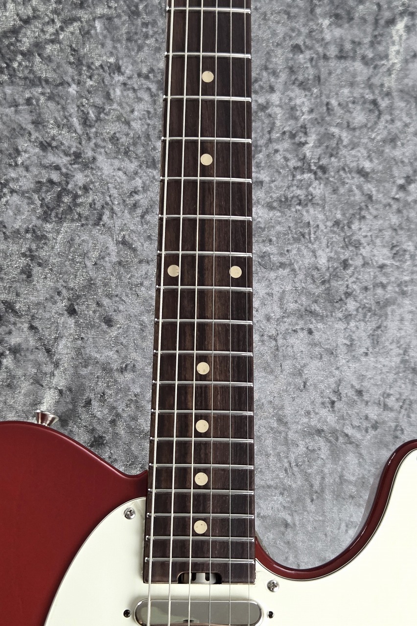 アッシュボディー、限界値下げグラスルーツ　黒夢　人時モデル　出音良好　生産終了品 Music Man / KID Limited AXIS Trans Red Quilted Maple Top