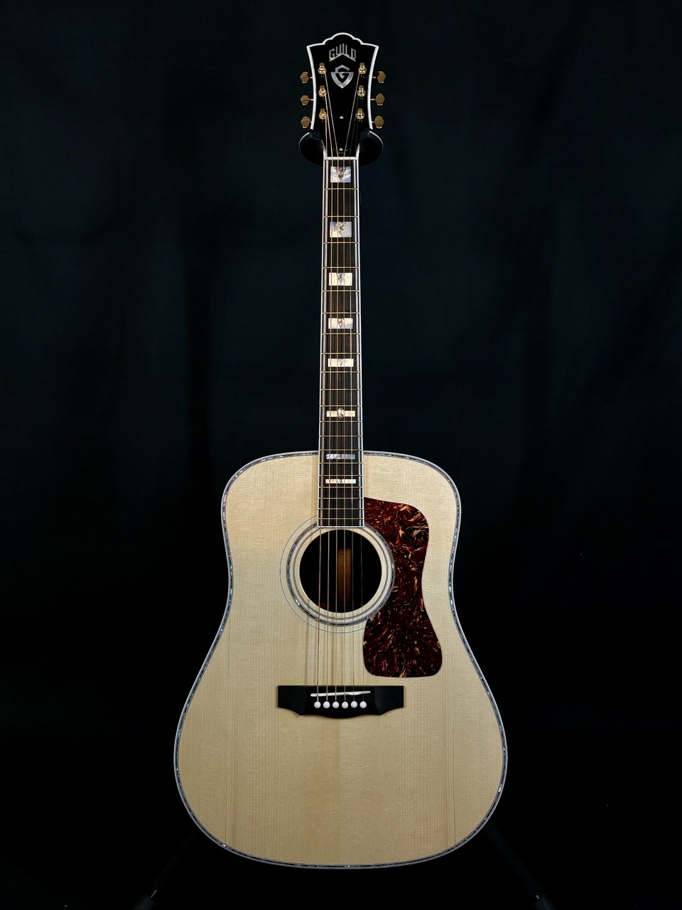 新作入荷!!】 アルバトス Guild D-55 ミニチュアギター模型