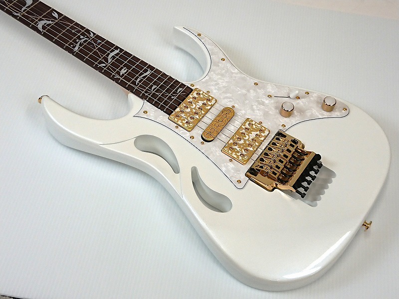 Ibanez 【日本製】【Steve Vai シグネチャーモデル】 PIA3761