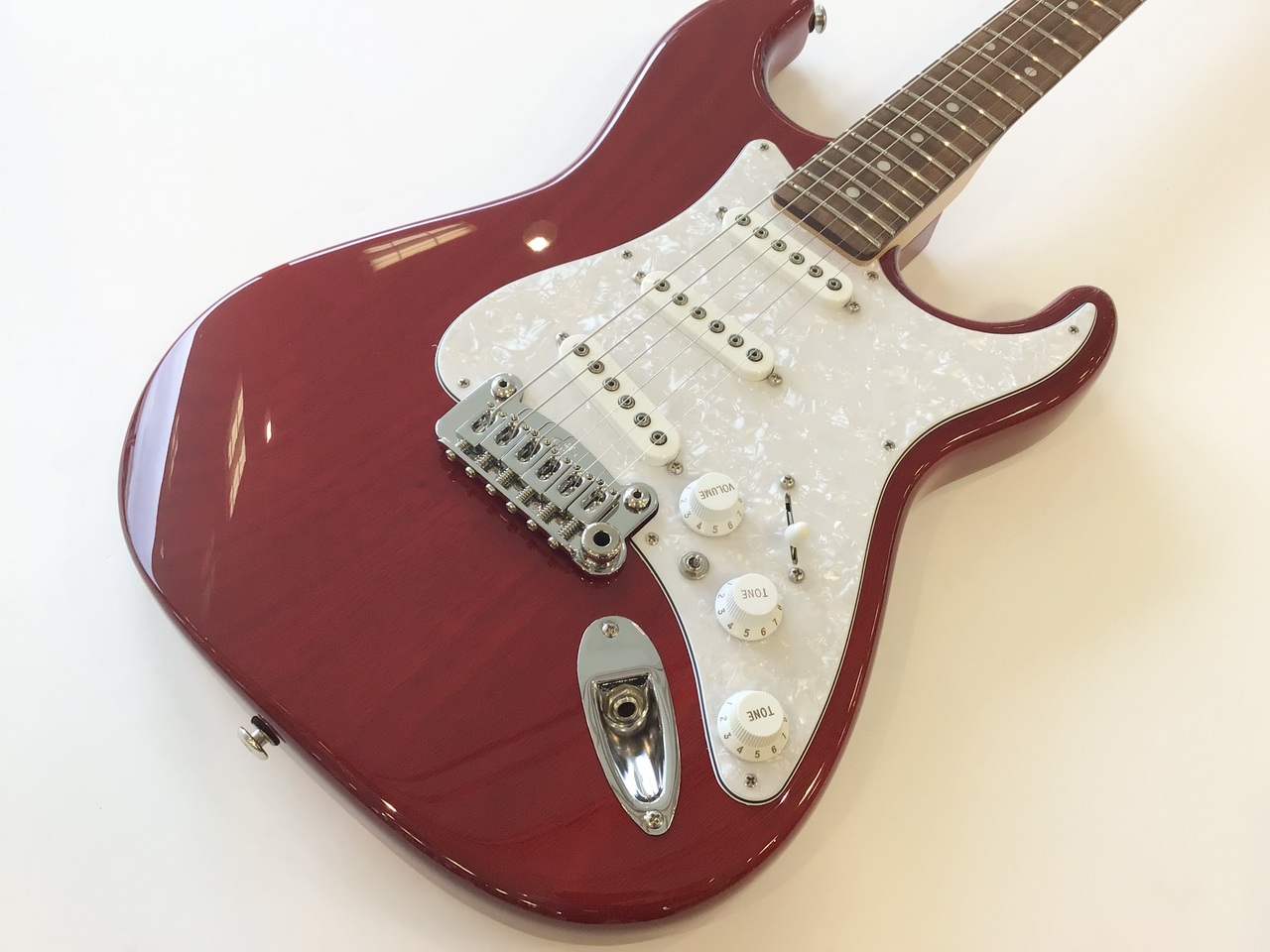 G&L 40th Anniversary S-500/Clear Ruby Red