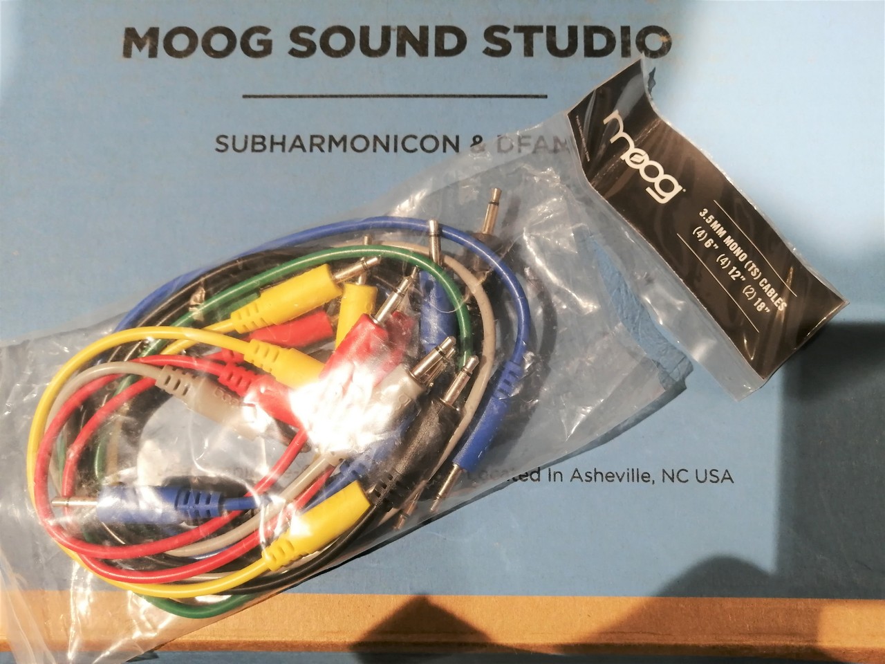 Moog Moog Sound Studio: DFAM & Subharmonicon（B級特価/送料無料