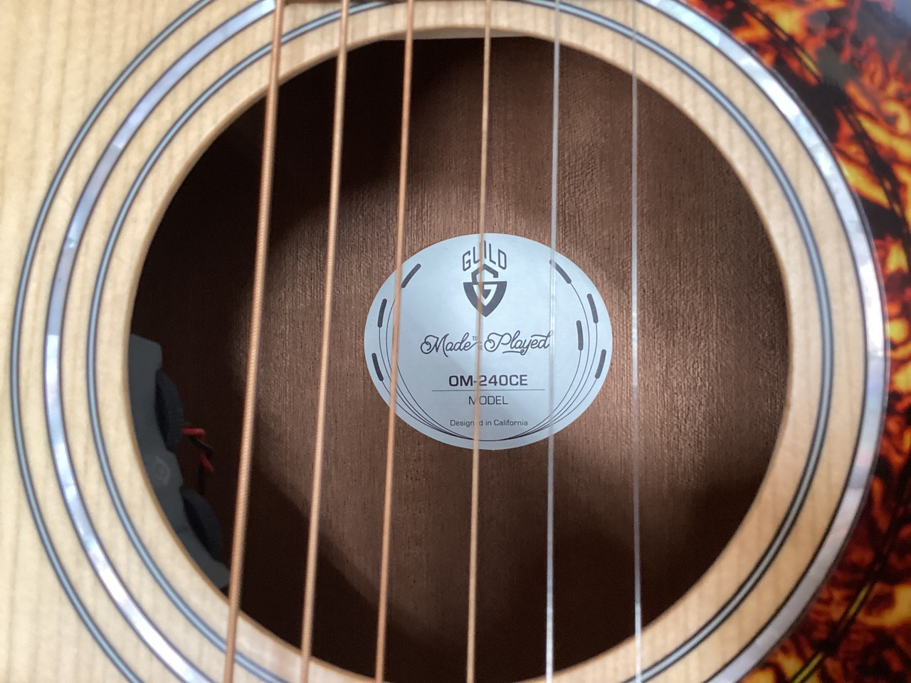 GUILD OM240CE（新品）【楽器検索デジマート】