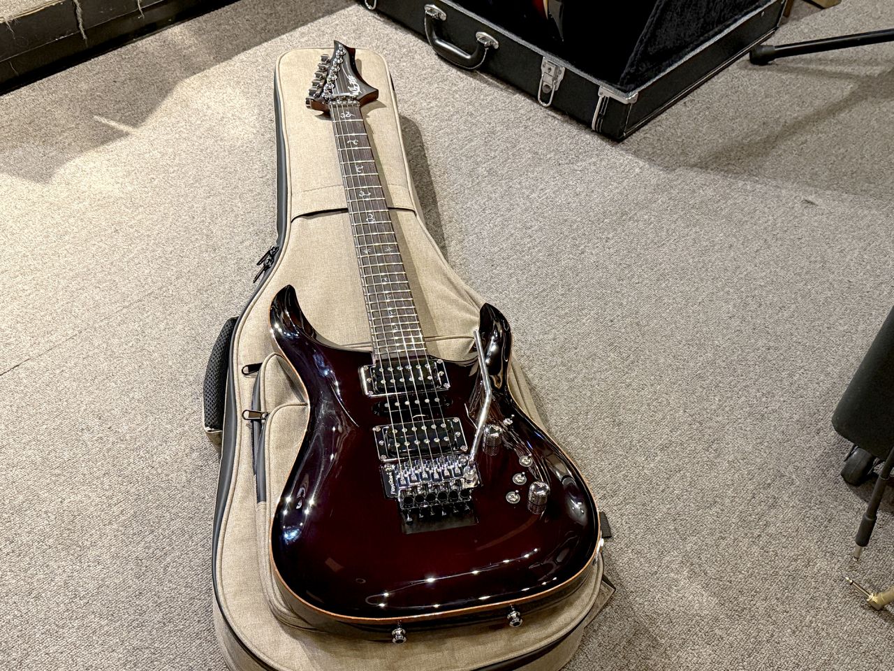 G-Life Guitars DSG Life-ALD中古品 G-Life Guitars DSG Life-Mahogany Galaxy Purple Dark Ver
