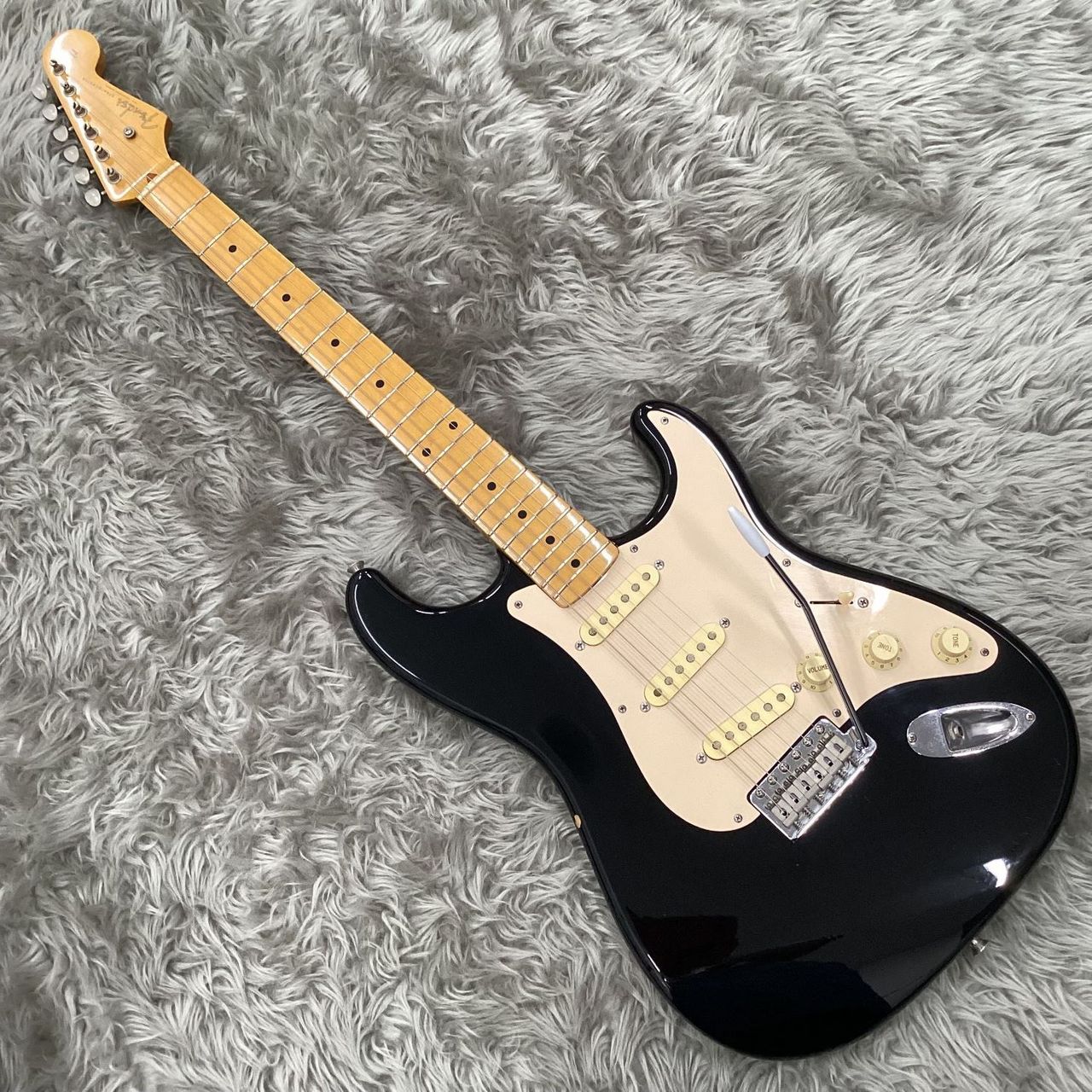 フェンダー st クラプトンモデル Fender Stratocaster ST54-95LS