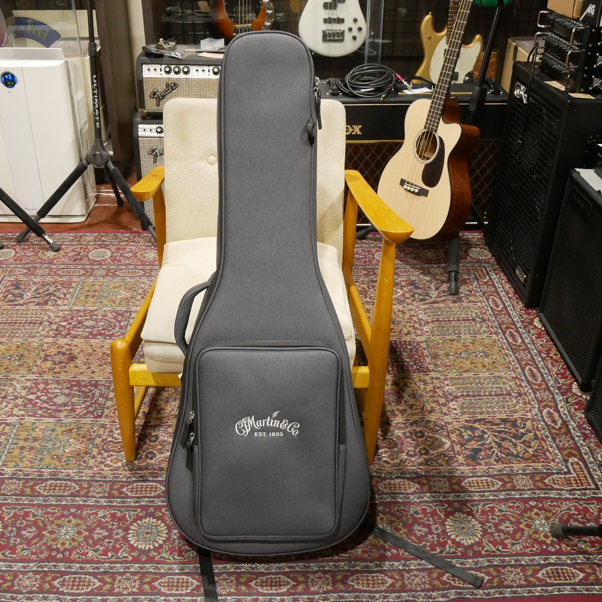 Martin 000C Jr E Bass 【コンパクトサイズエレアコ・ベース】（新品