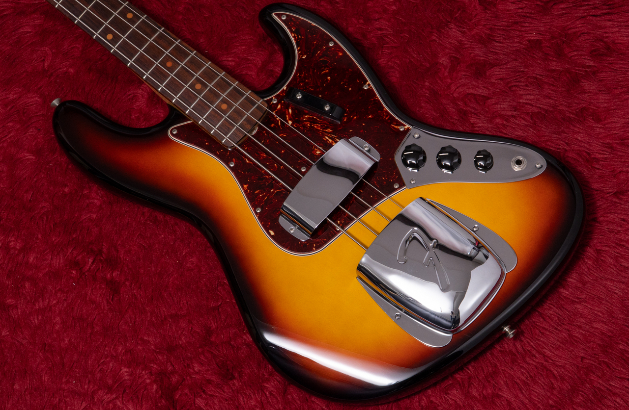 Fender New American Vintage 64 Jazz Bass 3TS 2015 4.075kg