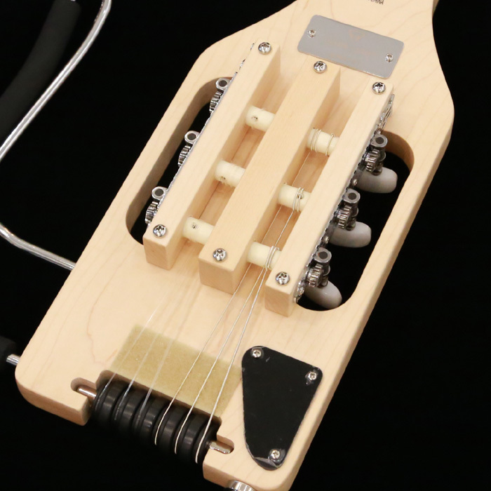 Traveler Guitar Ultra-Light Nylon, Maple ナイロン弦 エレガット