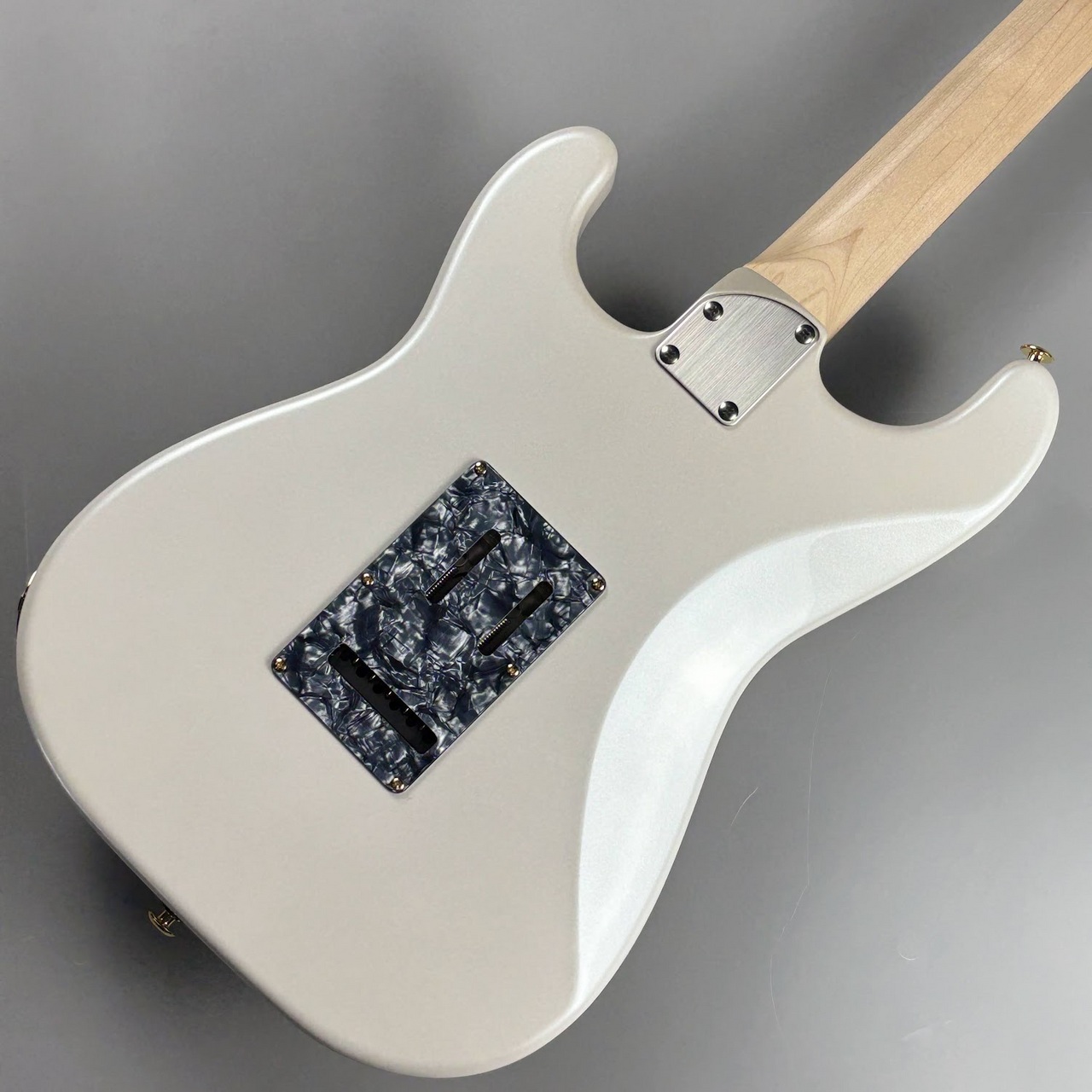 Black Smoker STD SIGMA-SSH Pearl White #25G22 【3.61kg】【現物画像