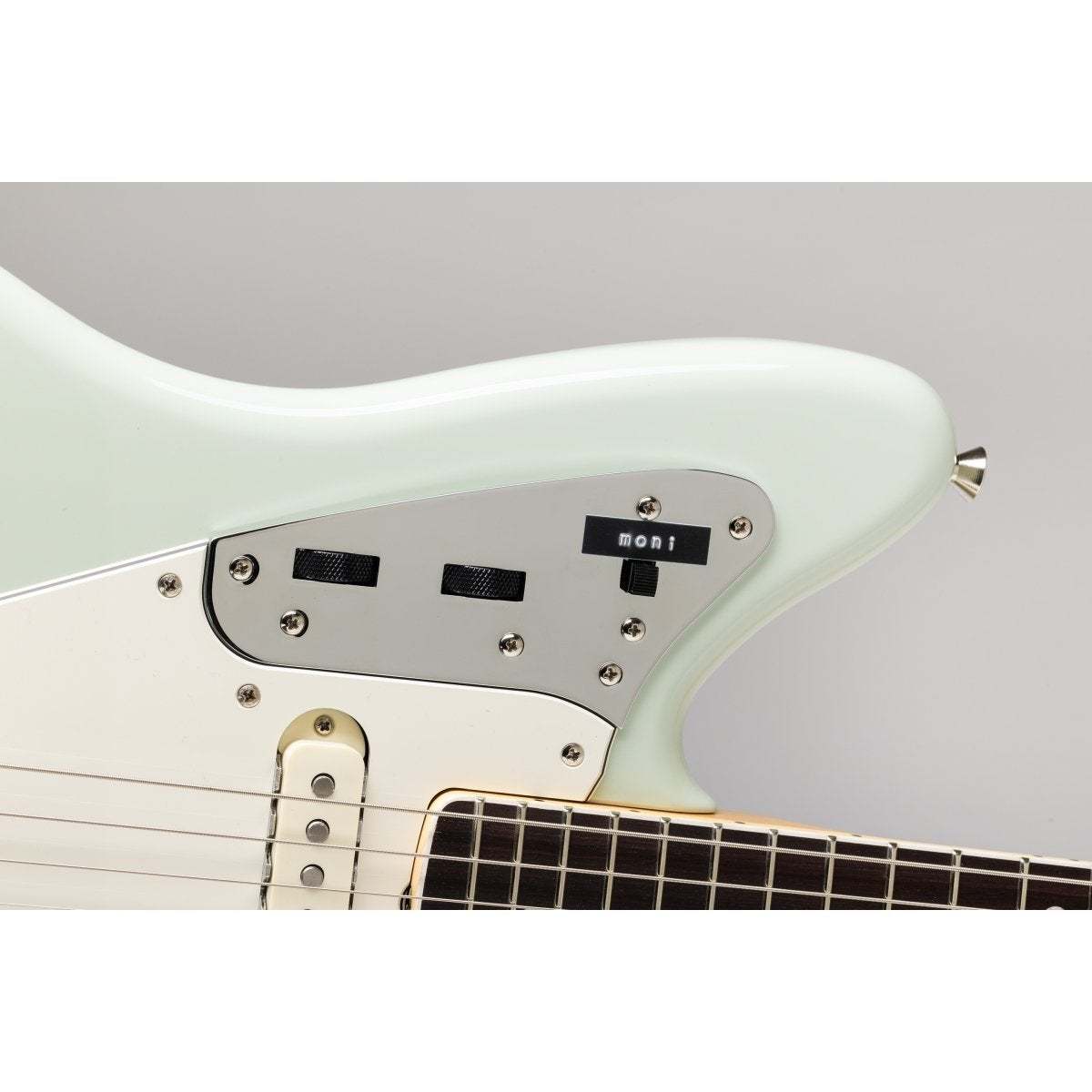 Fender Moeka Shiotsuka Jaguar moni Rosewood Fingerboard Aged Sonic