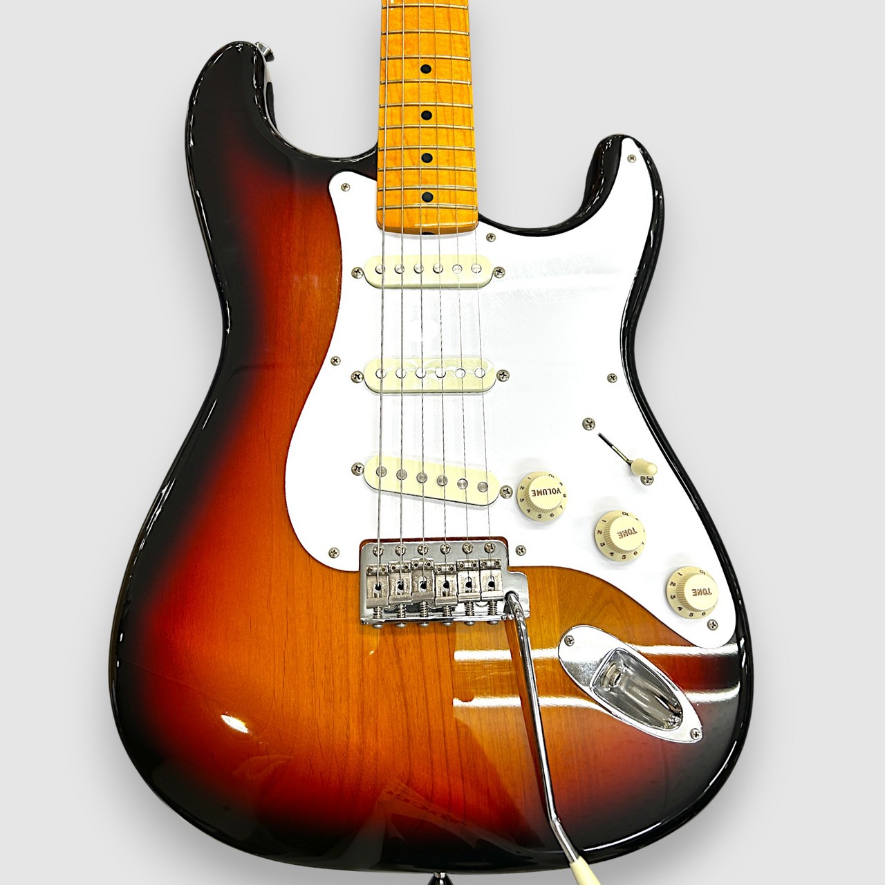 ギター Fender MIJ Traditional 58 Stratocaster Fender MIJ Made in Japan Traditional 58 Stratocaster