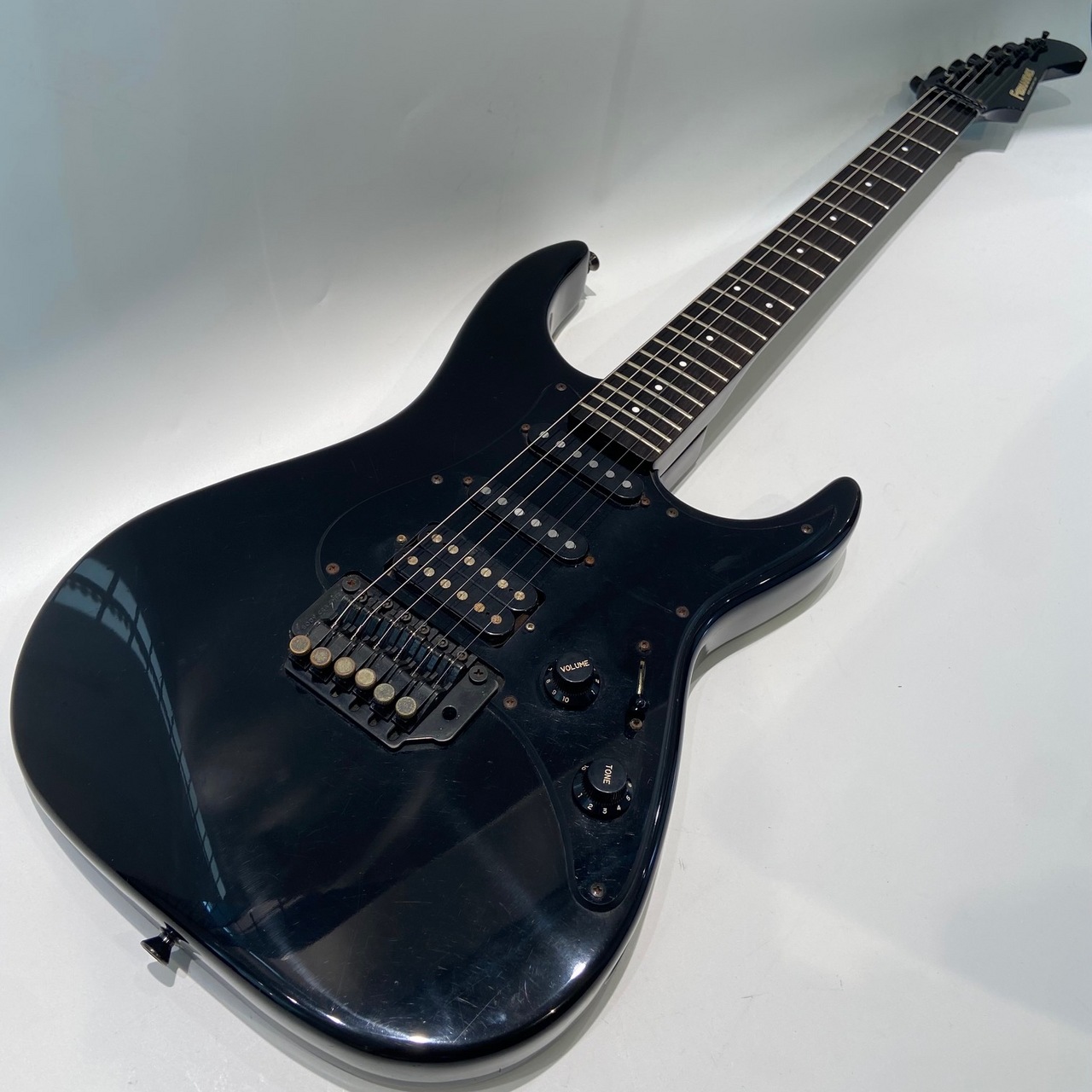 ８０年代製 ショートスケール FR エレキギター リボルバー フェルナンデス FERNANDES FR-55 Revolver シリーズ ショートスケール 1985年（中古