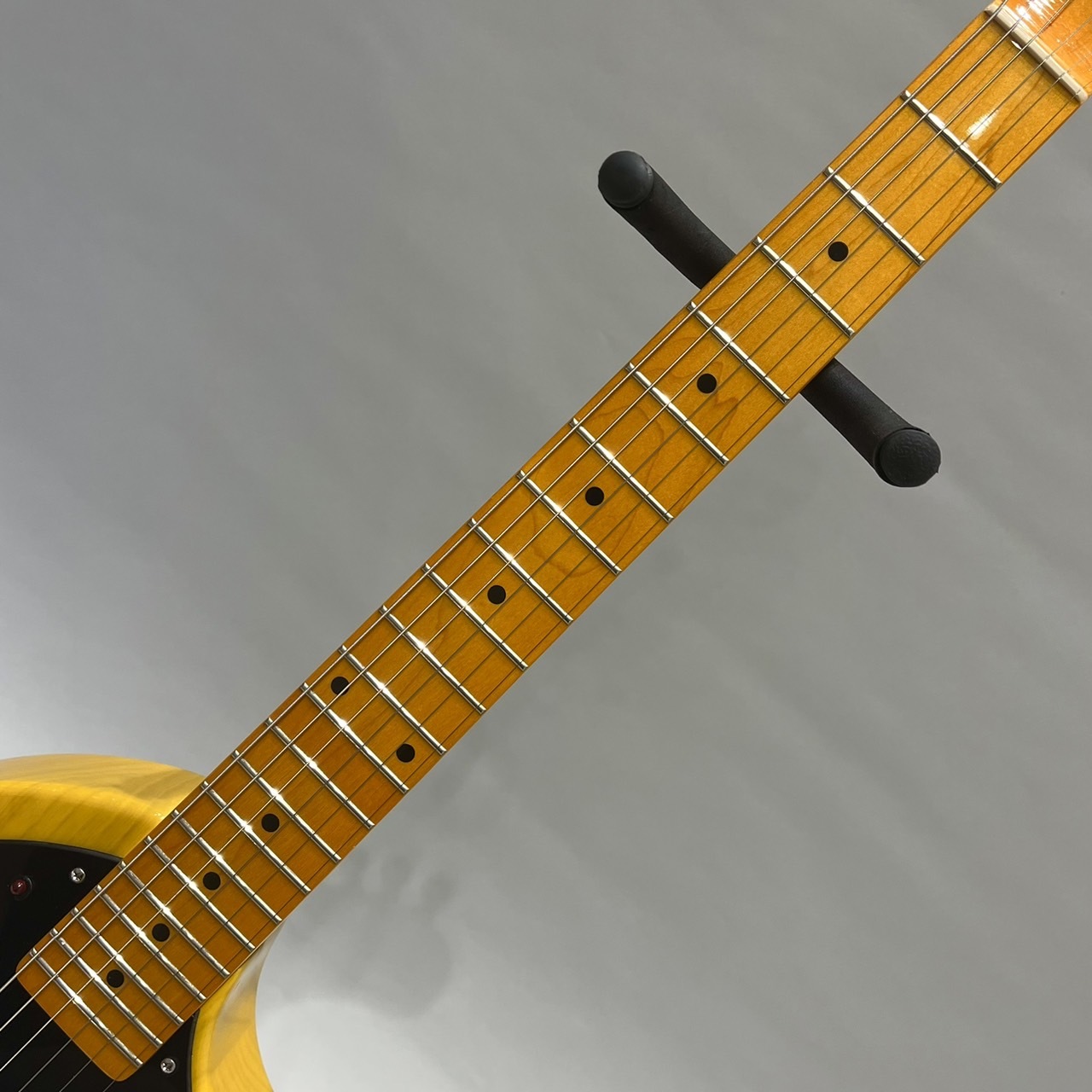 高品質100%新品美品 FERNANDES フェルナンデス ZO-3 エレキギター ケースと弦付き フェルナンデス