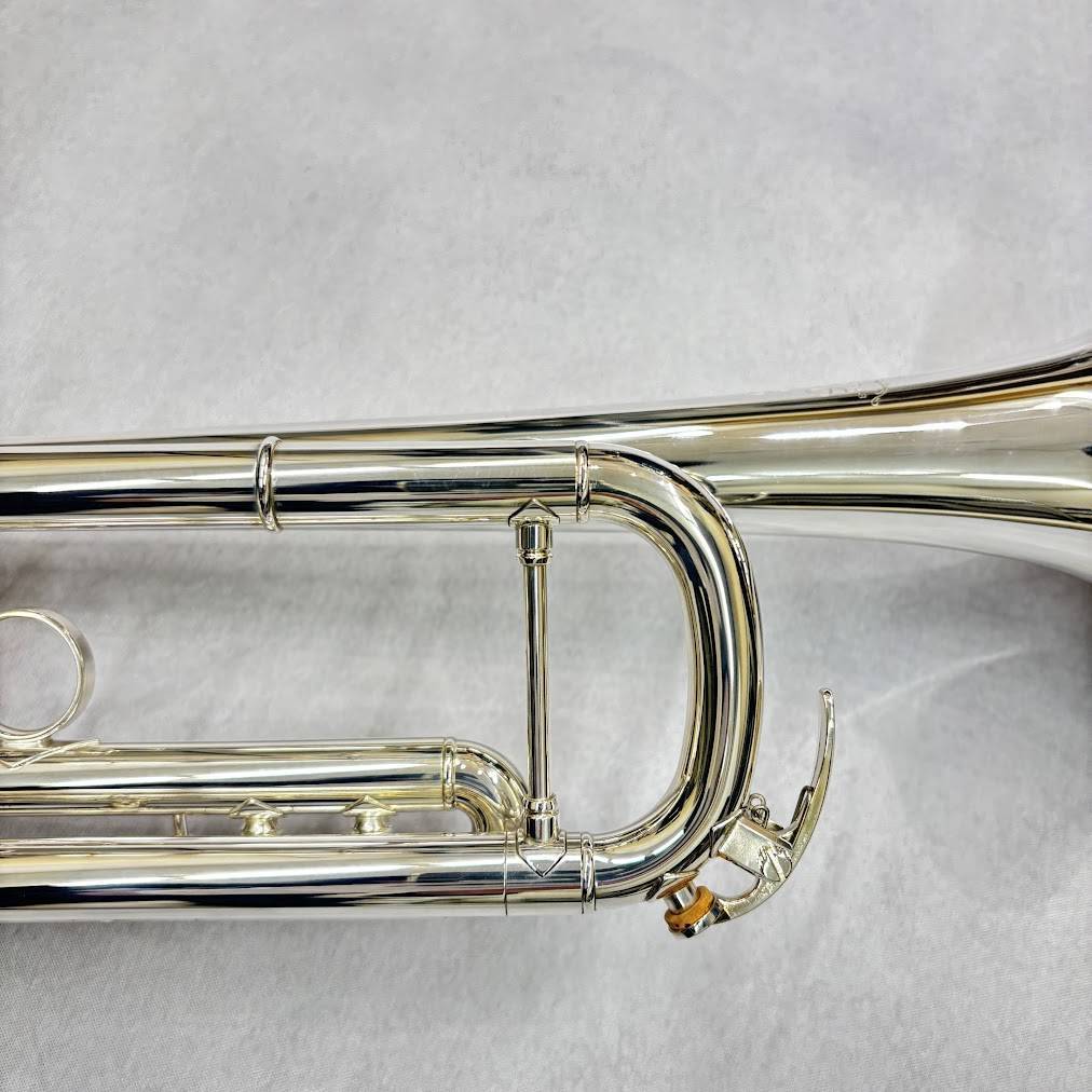 YAMAHA YTR-8335RS 銀メッキ仕上げ B♭ トランペットYTR8335RS 【現物