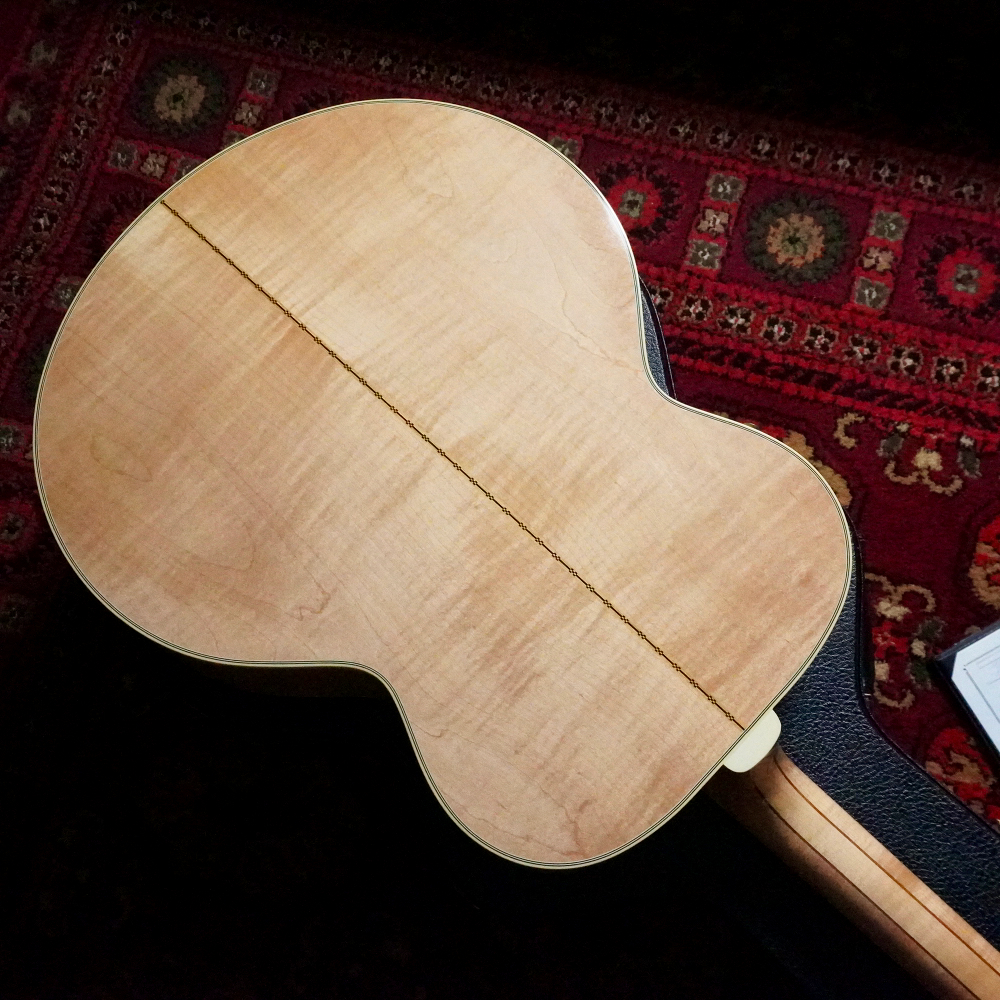 Gibson Custom Shop J-200 