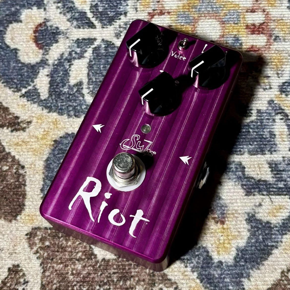 Suhr Riot Distortion エフェクター ディストーション.（新品