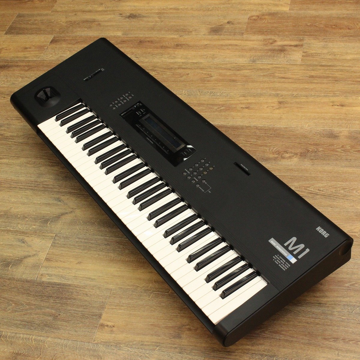 KORG　M1　整備品　ミュージックワークステーション M1』Korgが誇るミュージック・ワークステーション（広範囲な音楽