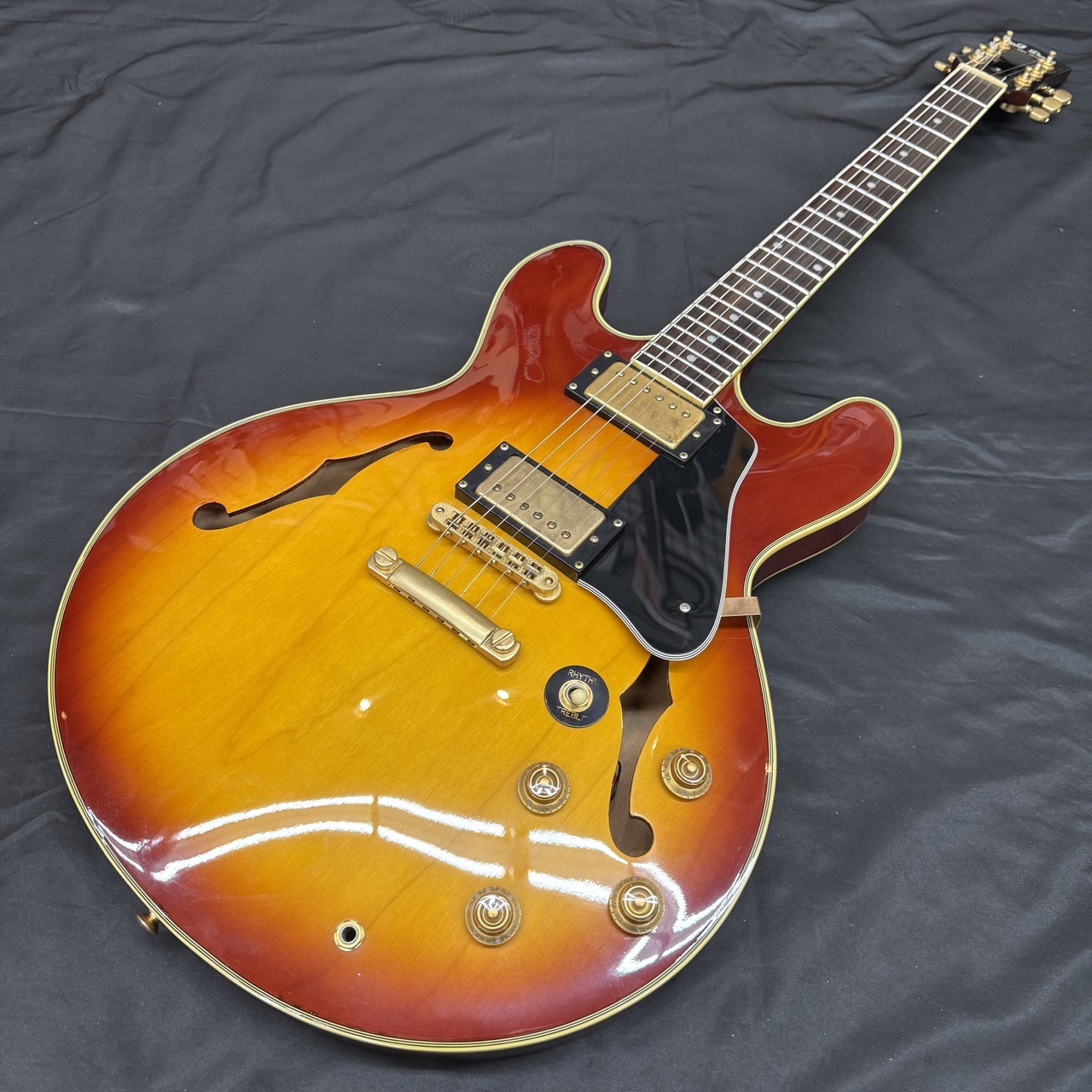 F&G Daniels SA (セミアコ)（中古）【楽器検索デジマート】