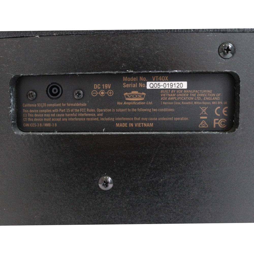 アンプ メーカー 型番不明 中古品