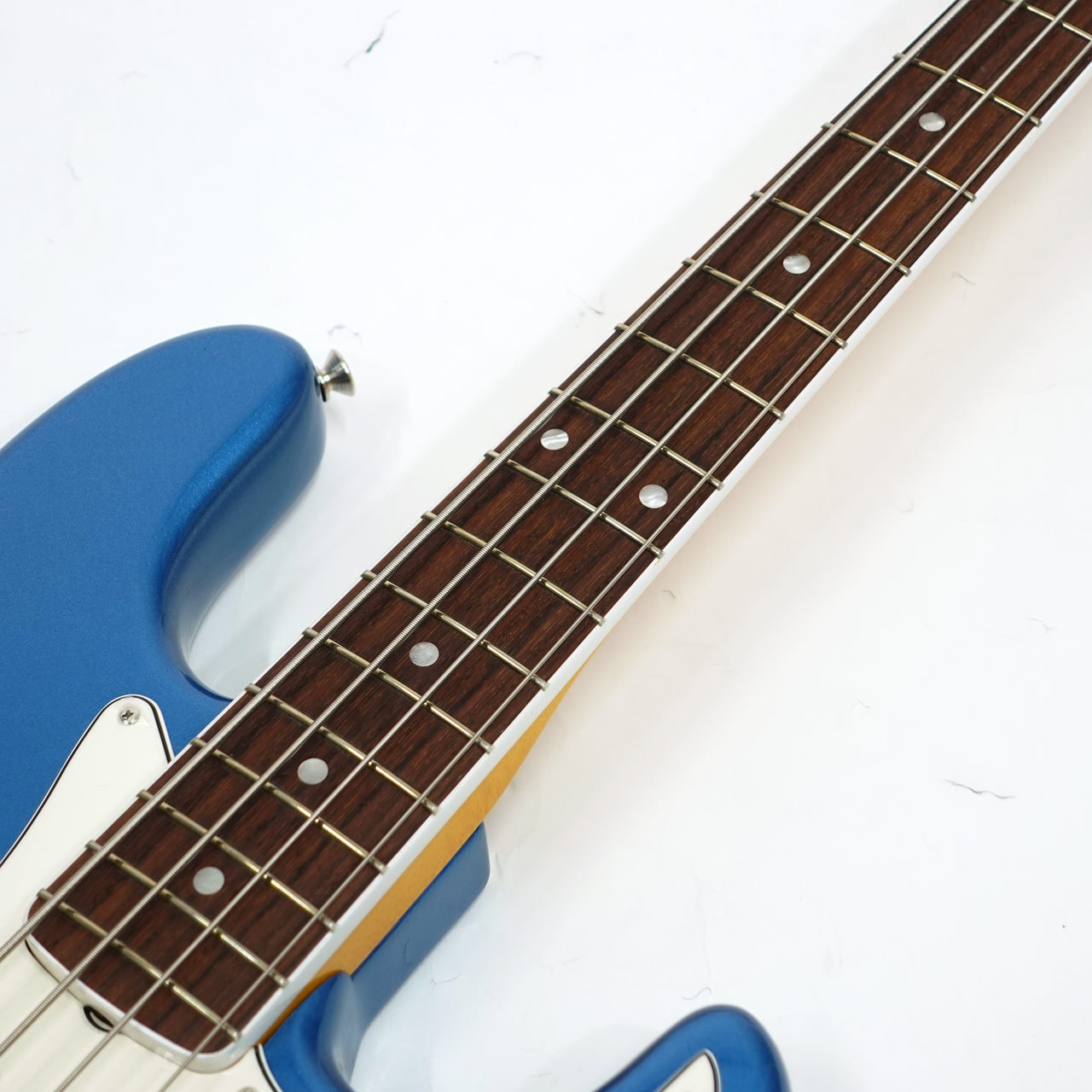 Fender American Vintage II 1966 Jazz Bass / Lake Placid Blue（新品