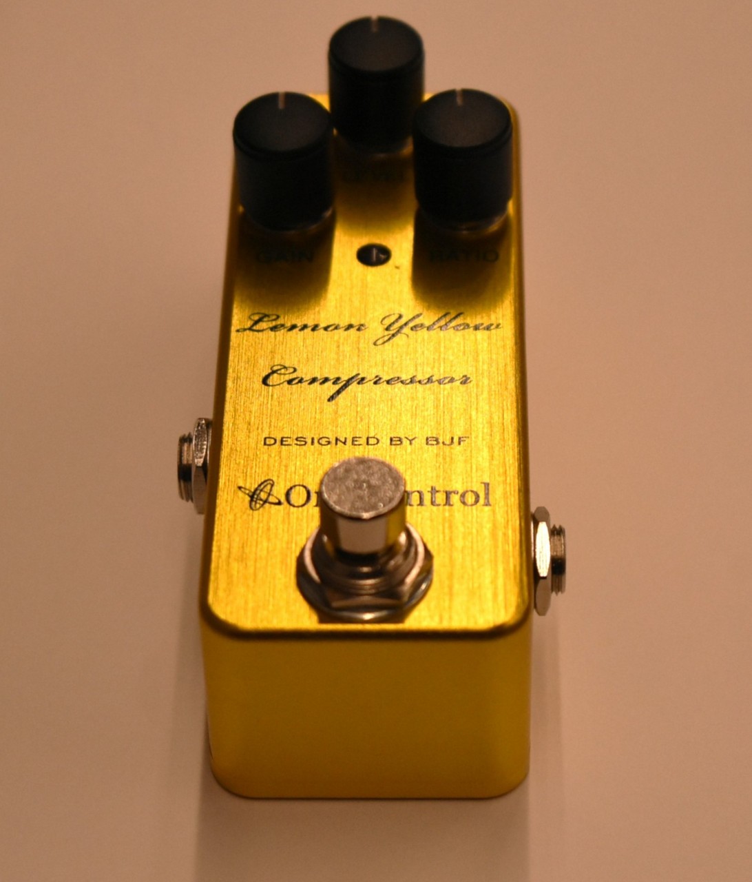 ONE CONTROL LEMON YELLOW COMPRESSOR 【OC-LYC】【コンプレッサー